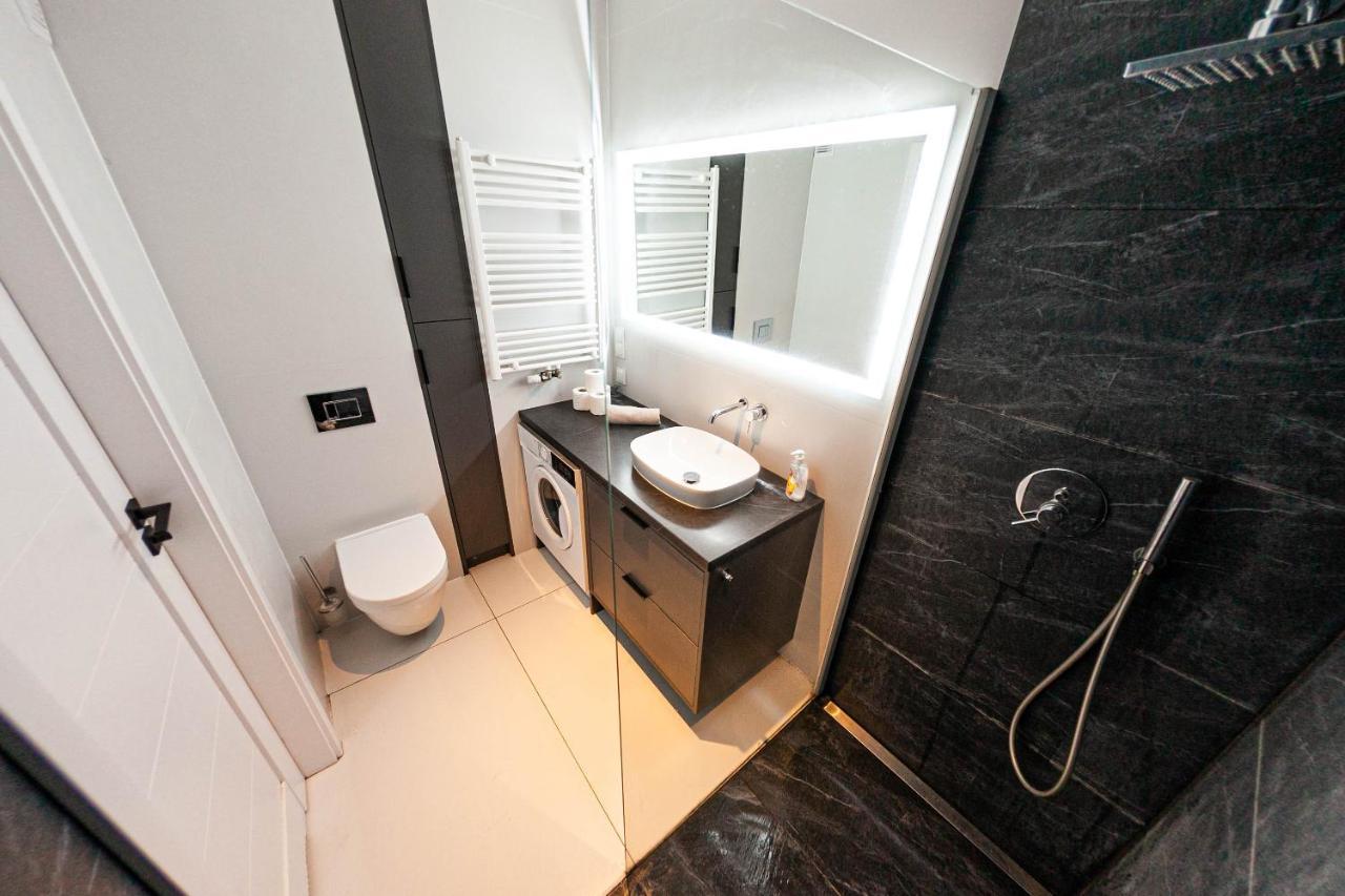Exclusive Marina Apartment Gdansk Bagian luar foto